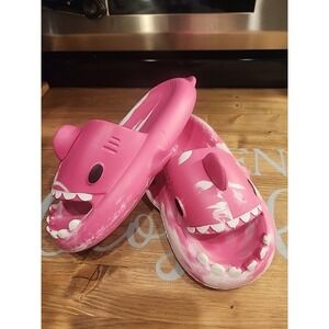 Pink Shark Slippers Beach‎ Women Indoor Bathroom Slides Size 10